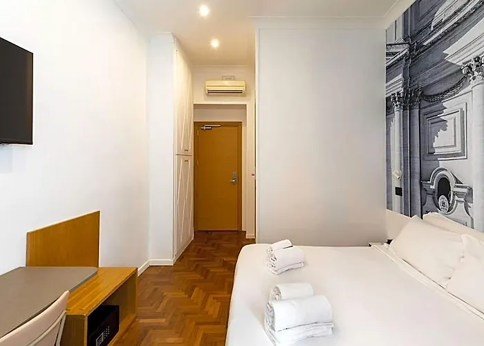 Italia Viminale 2* Roma
